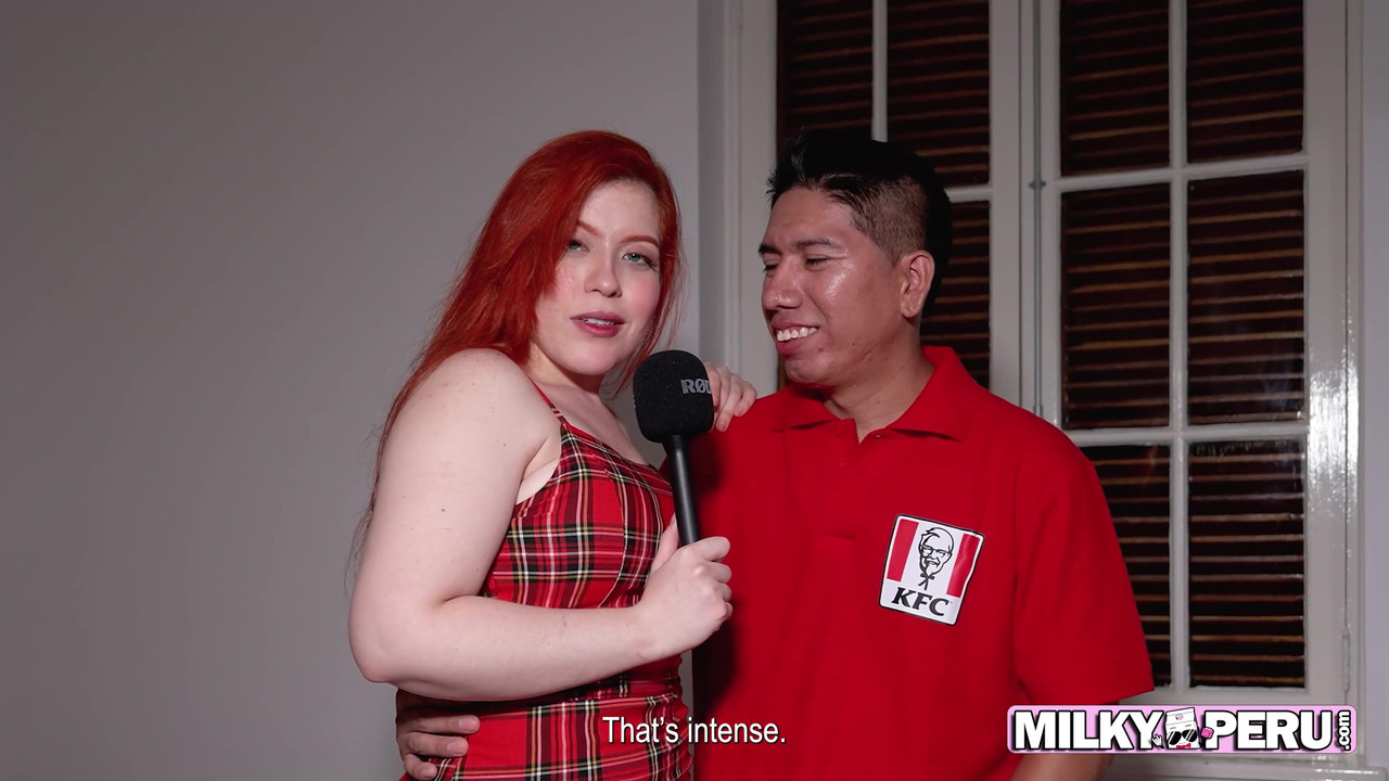 有人看到我，我很尴尬！！Greta Sweet给一个丑陋的粉丝口交他该死的生活