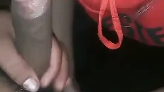 Patronumun karısı sikimi emiyor