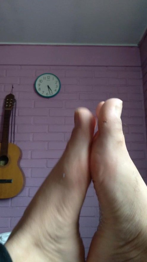 Feet without socks for you to suck on
