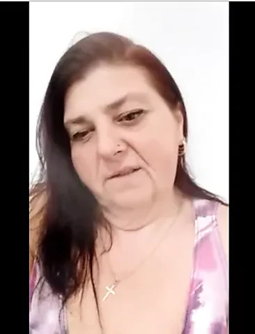 CHUBBY MILF in cam