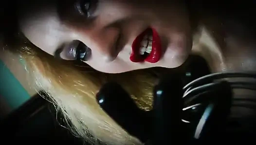 Kadın egemenliği lateks eldivenler