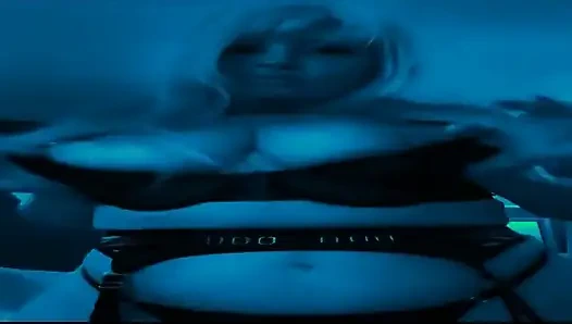 İkimizi de havaya sokacak.