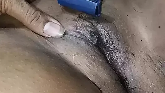 Haw cleaning tight pussy