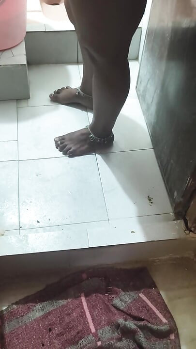 Telugu süper videolarında Telugu videoları ve romantizm