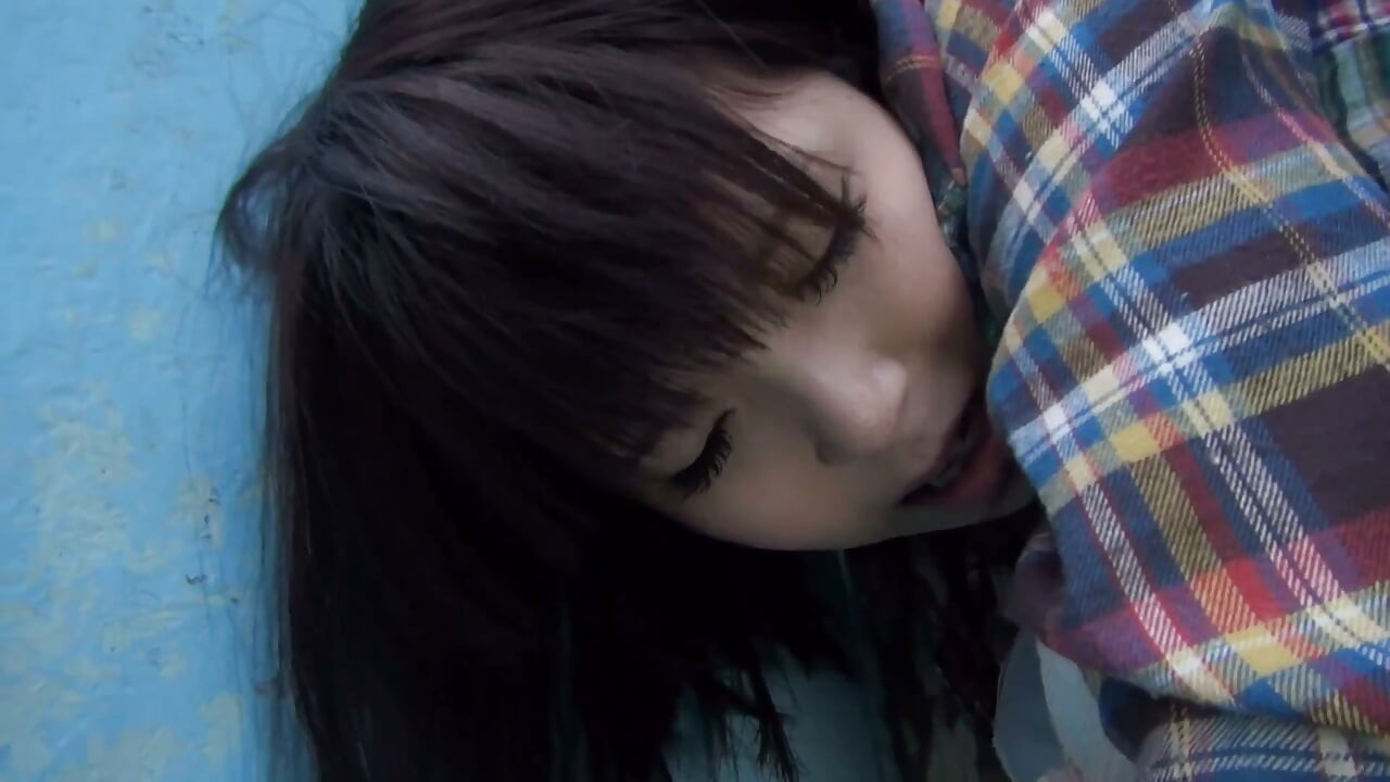 Horny Japanese Babe Gets Eaten and Pounded Hard in the Shed