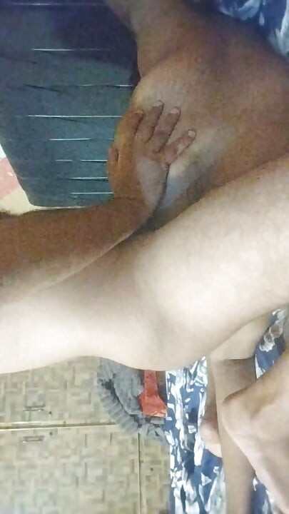 She goes live and she ask me fuck me live I fuck live chubby bhabhi