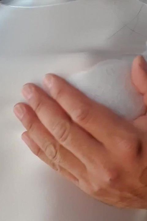 Beyaz licra üst, d fincan dantelli sutyen