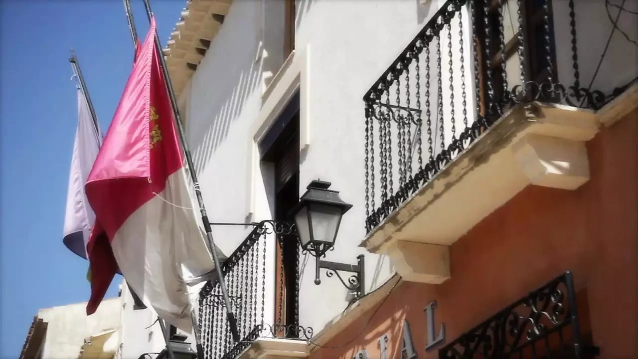 Alcadesa một cuộc tình của thị trưởng deutsch (phim đầy đủ)