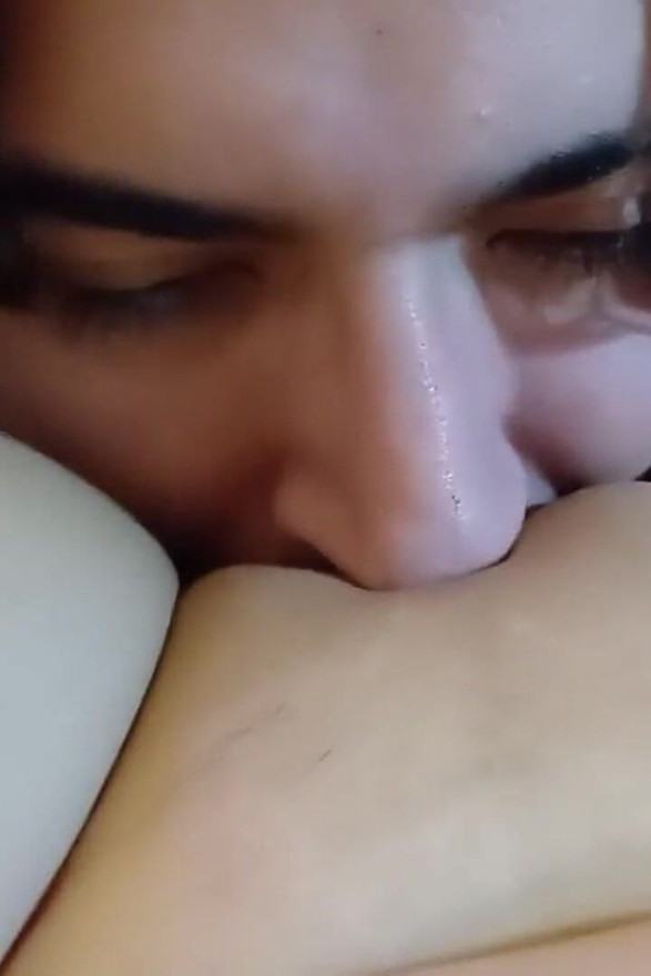 Intenso sexo oral com real gemidos pov real amador me deixa tremendo