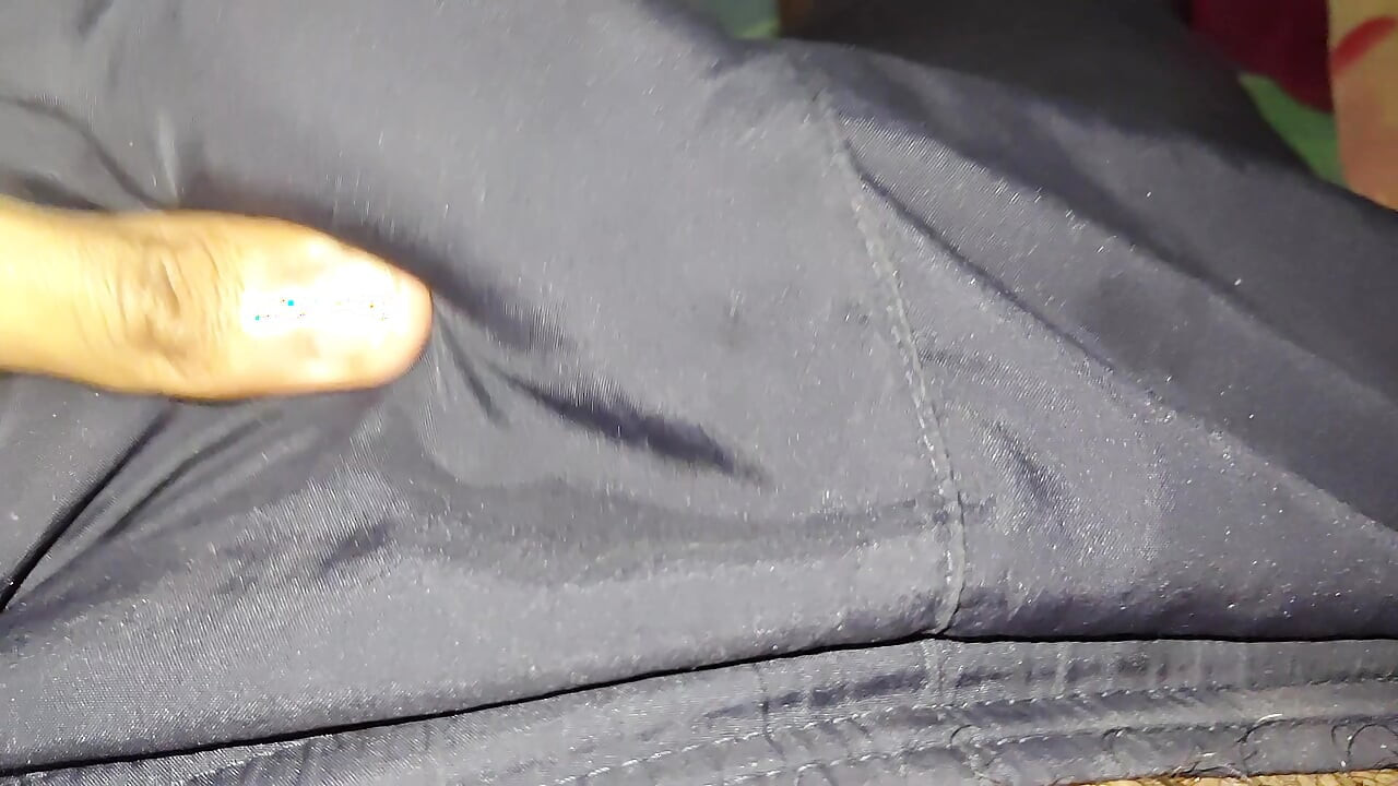 Bigg black dick masturbation