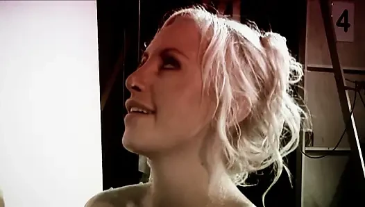 Messy fuck with the perfect big boobed blonde babe