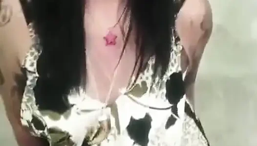 Помоги мне выбрать мои трусики, папочка