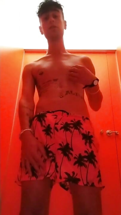 Slow Motion Amateur Vid Jerk off at a Waterpark Toilet - Bonus at the End: Sound of Dropping Cum