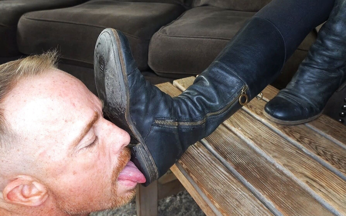 Licking Slut! (tp, Ranch Boots and Sweaty Feet)!!