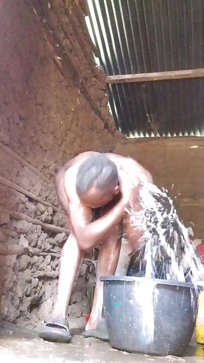 A Handsome Boy ,Bathing At A Mudhouse !Just A Cool Day With A Vybe.