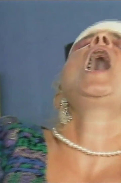 Volim lažni, ali veliki kurac