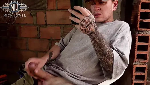 Häuptling Amber Meadow Vögelt Einen Maurer