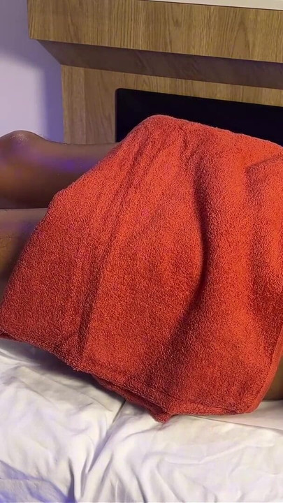 Leyne Rodriguez: Hot Latina Wear Massage Uniform For A Wild Happy Ending Climax | Clip 2