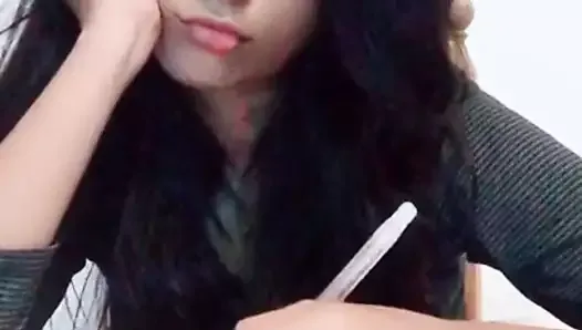 Srilankan tik tok gril