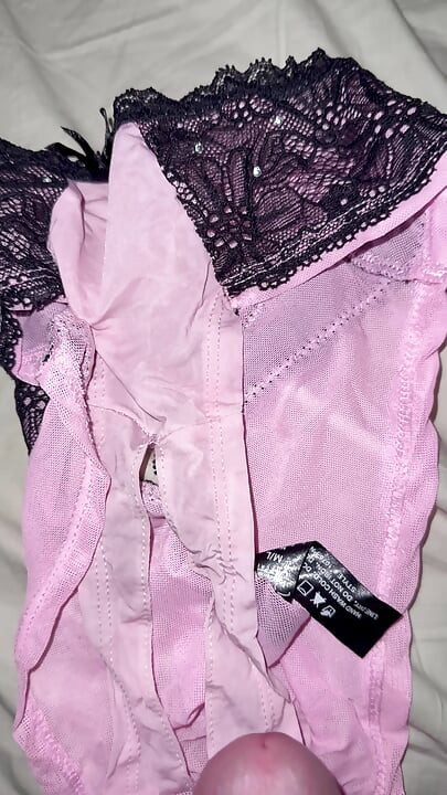 Cum of wife’s panties 49