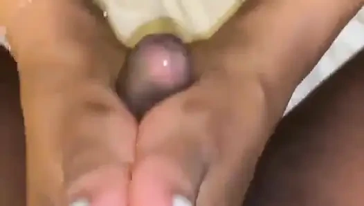 Sexy ebony feet footjob edging bbc