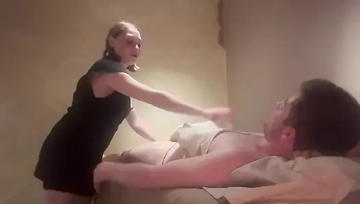 Akhir yang bahagia di kamar