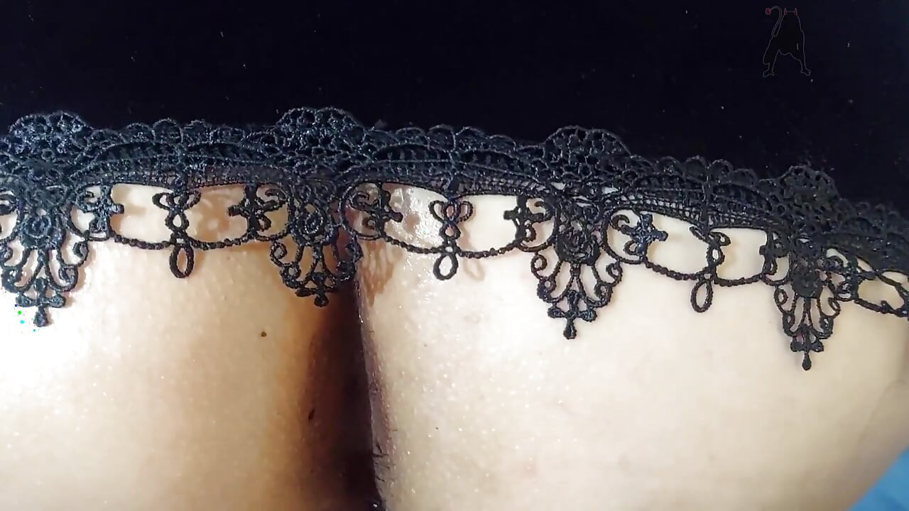 I Challenged My Friend's Boyfriend to Rub His Cock Against My Pussy and Ass Without Penetrating Me, and He Almost Lost