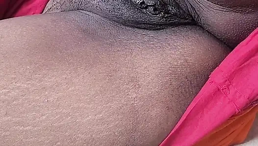 Bangladeshi sexy girl need fucking partner this girl is very hot.