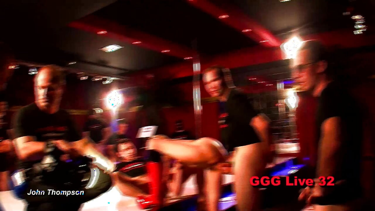 Ggg 갱뱅 부카케 영화 존 톰슨 제작