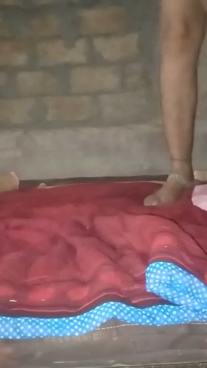 Bhabhi ko rat me jor se sex in hotel. | Clip 1