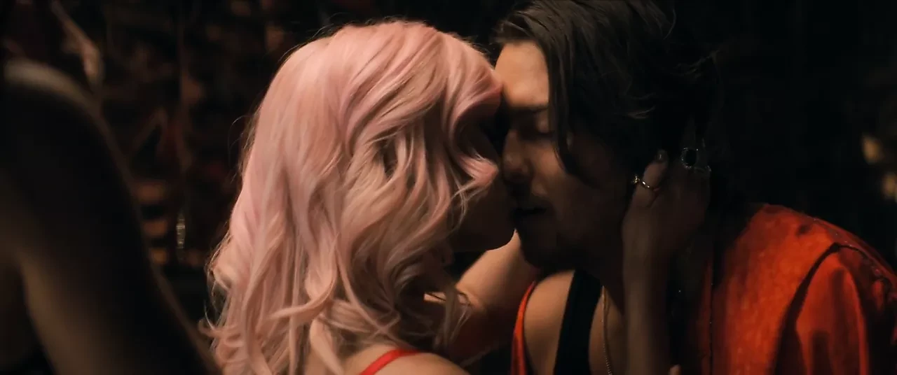Katherine McNamara. Natalie Martinez...- ''The Stand'' s1e05