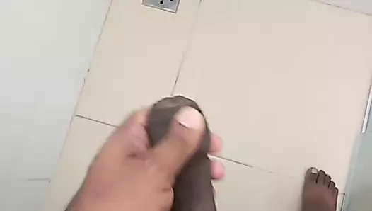 Uma boa mijada pela manha
