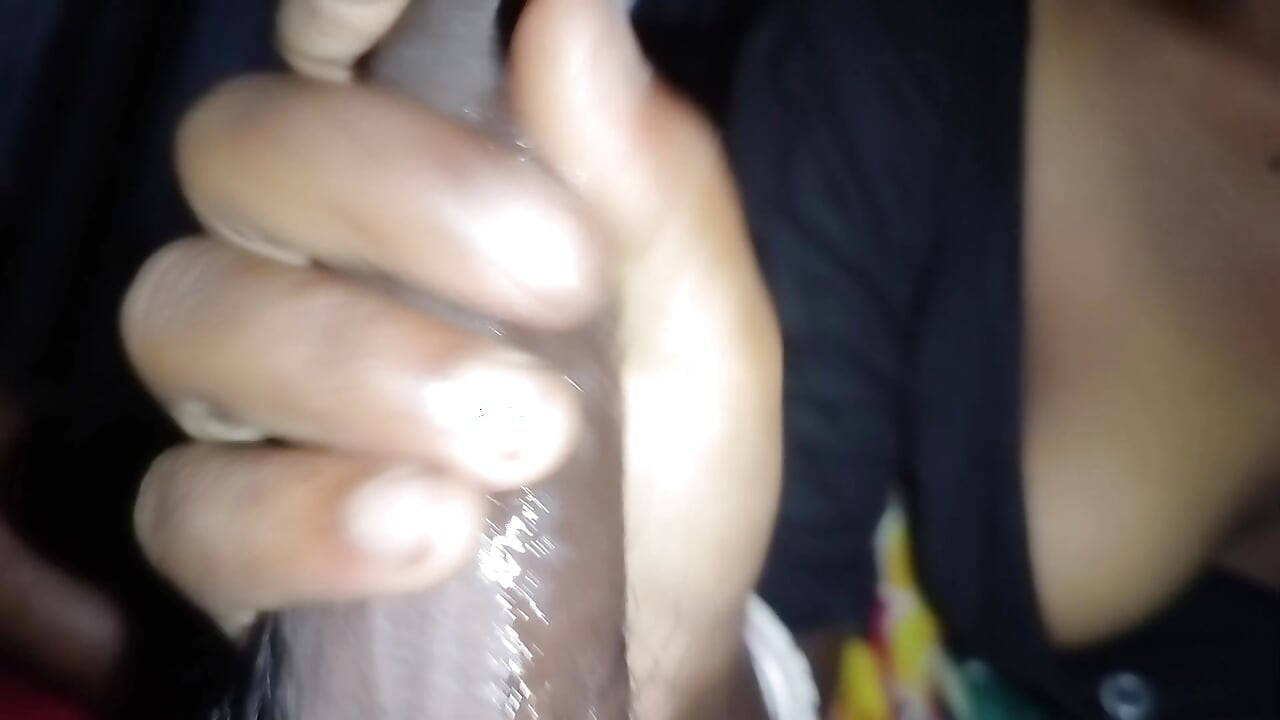 Uske saath pahli baar akele