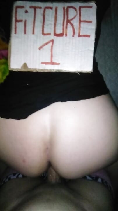 Iubita mea cu o rochie în sex în patru în pat 2