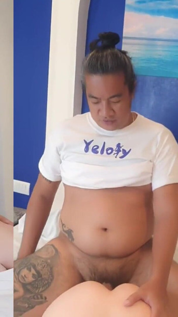 Andrea with Yeloly | Clip 2