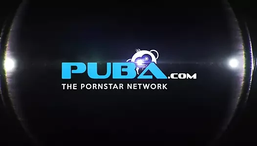 Sexy Dahlia plays with her favorite sex toy