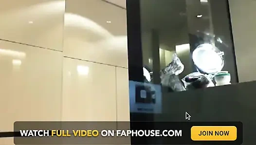 Dea Squirtet und dusche in Berlin