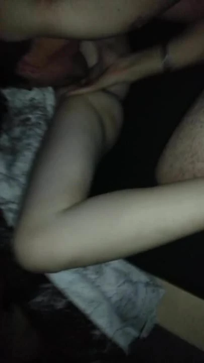 LE GUSTA QUE LA MASTURBE 4