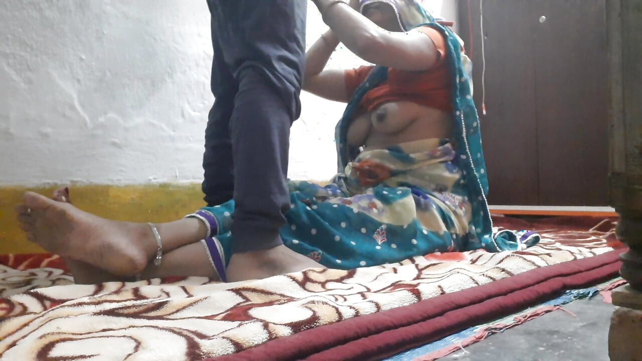 Romance caliente con joven mucama