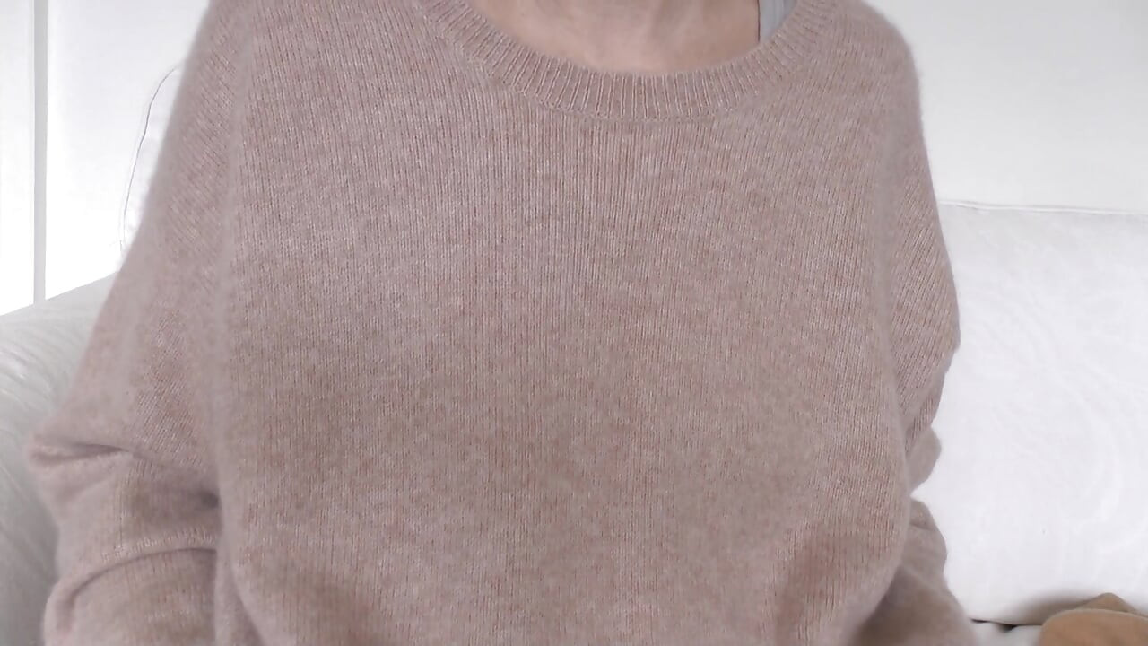 आपकी शादी से 10 दिन पहले: वर्जित बैठक - मेरे स्वेटर पर स्पलैश, लेडी विक्टोरिया वैलेंटे