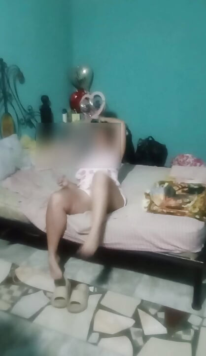 Hot single mom moves ass and moans tasty when she's done