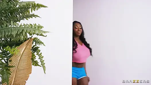 Brazzers - Ebony Mystique Fucks Fit Dude and Gets Her Ass Stuffed
