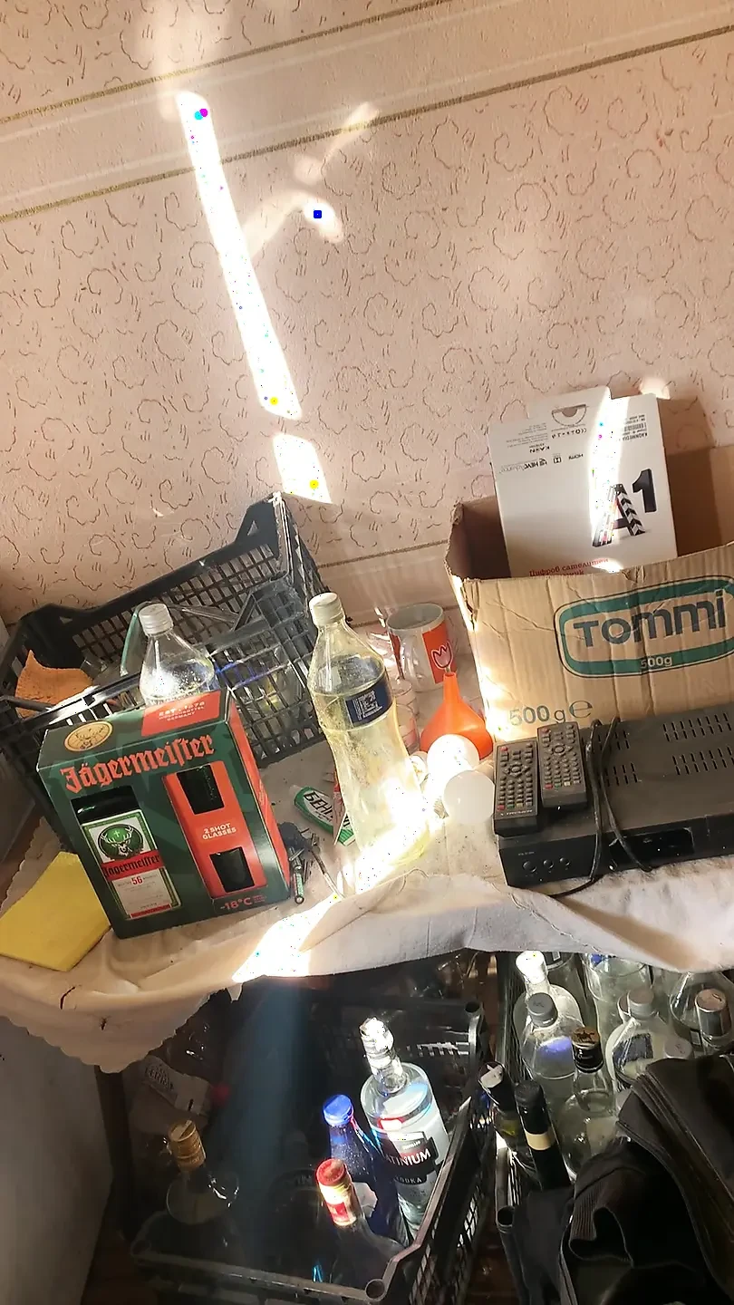 Sweet feets and tits in the morning