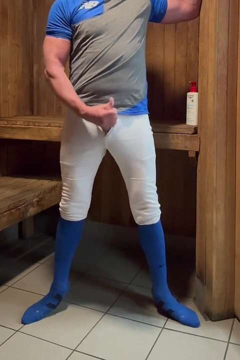 Alpha fun di ruangan sauna bareng jockdad87 bagian 6