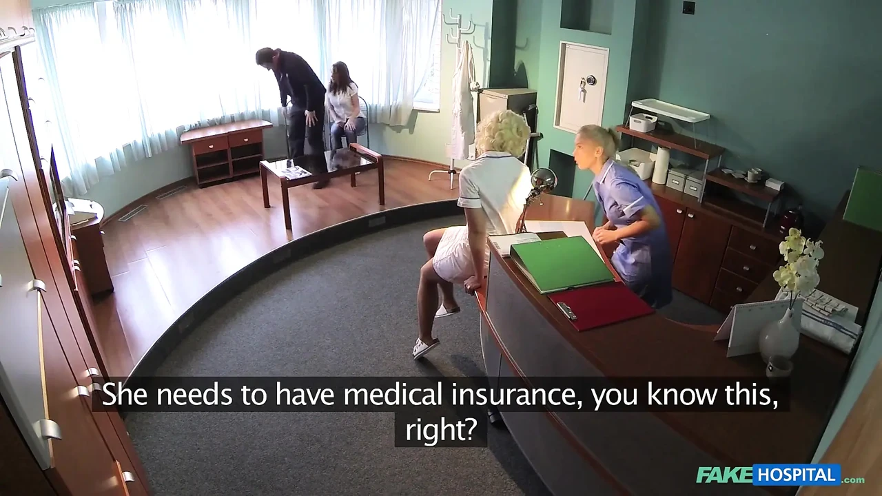 Fake Hospital -的护士在热气腾腾的病房里用她的舌头治愈性感的病人