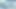 Rus piliç yeni erkeğinin gövdesini mütevazı bir şekilde emiyor