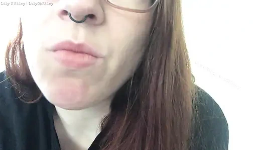 Ağız sesleri ile sakızlı ayı tüketimi