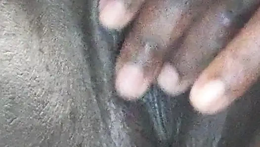 Desi bhabhi fingaring