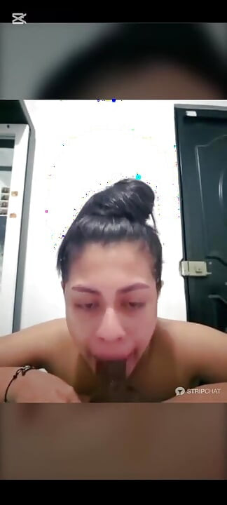 Stepsister Sucks the Dildo That Stepmother Puts in Her Ass and Stepson Brings Her Cum