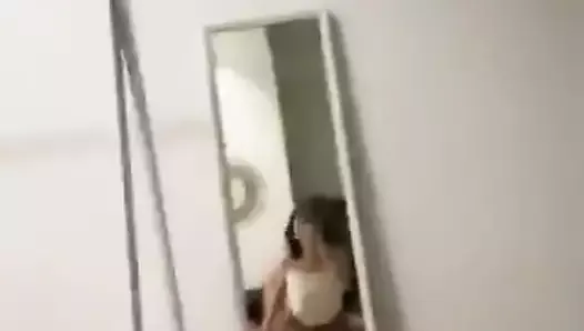 Sexy bathing selfie of Chinese giant breast beauty